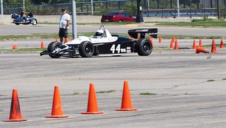 This is one way to autocross...