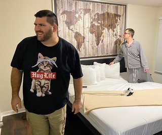 Trying to figure out where Iulia lives