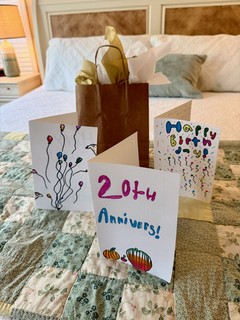 Travel - Homemade cards in the bedroom