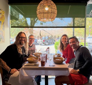Travel - Lunch date at a very tasty spot in Gainesville