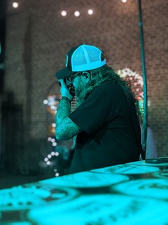 Camera - Documentarian