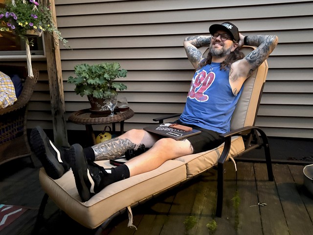 Loungin