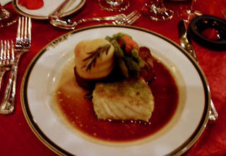 Main Course - mignon, halibut, carrot/aspargus, twice baked garlic potatoes - awesome.