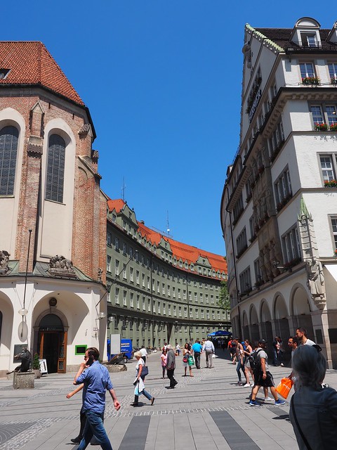 Marienplatz streets