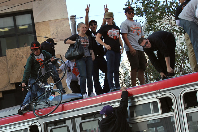 Can y'all help me get my bike on top of this bus?