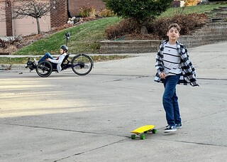 Biking - Playin in the cul de sac
