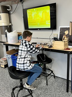 Ian Hernandez - Old school games: ready to go