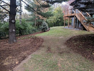 Path toward the patio and deck