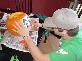 Outlining my Violent J pumpkin