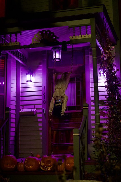 Creepy upside down trapeze stuff