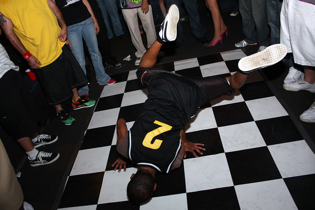 Breakdancing Floor Spiders