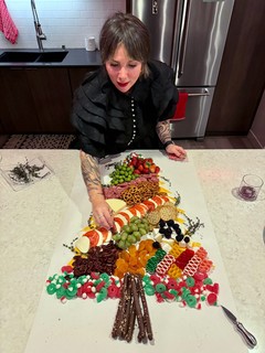 Puttin some finishing touches on that tree