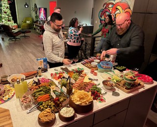 Trent - Trent and Maurizio arrive with their PB&J charcuteries