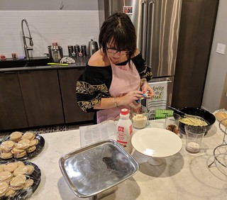 2737 - Cookin up a storm