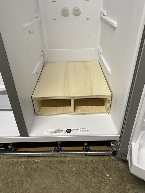 Test fittin the keg platform/shelf