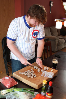 Craig O'brien - Cutting meatballs