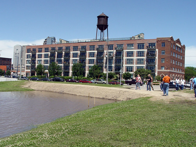 Water up to the 1st St Levee