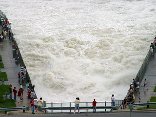 Flood - Crazy Water at Saylorville Spillway