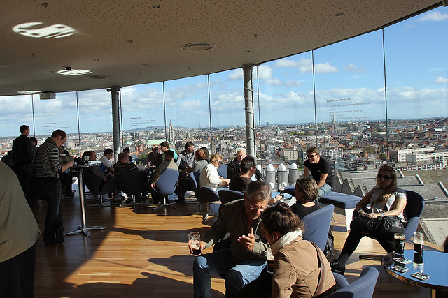 Guinness gravity bar