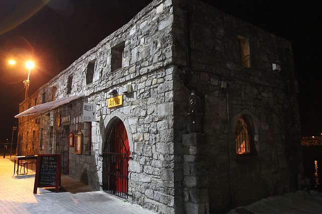 This place (Ard Bia at Nimmos) had some excellent food.