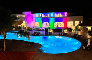 A really enticing pool