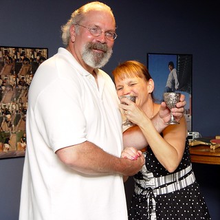 Drinks - Trying to figure out how to toast