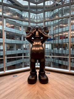Art - KAWS