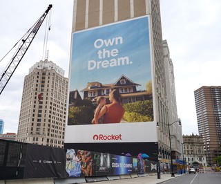 Art - Own the Dream.