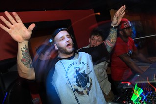 Dustin Iverson - Diverse getting into it