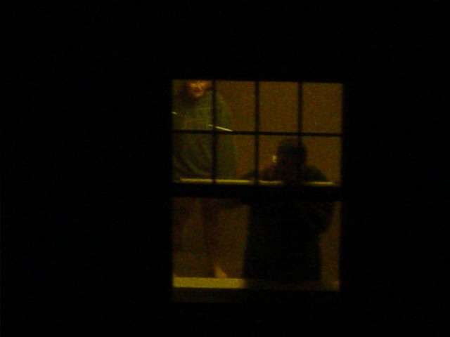 "Kevi!  Go look out the window!"