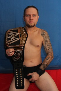 WORLD CHAMPION BROOX