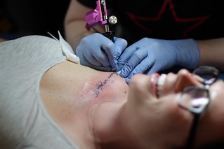 Tattoo - Gettin tattooed