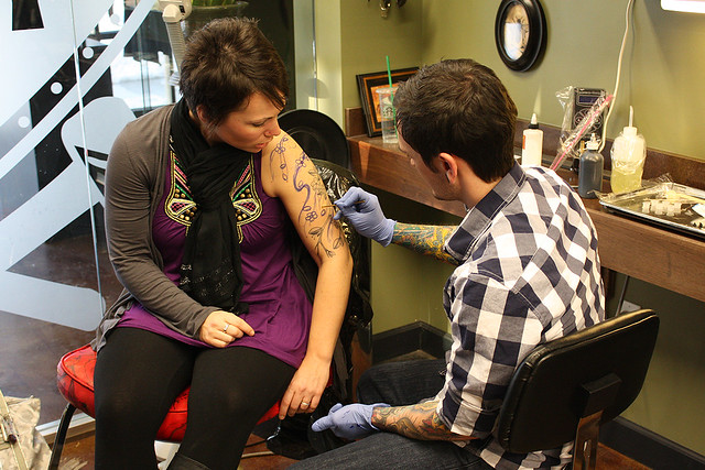 Freehand drawing some more petals and such