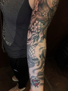 Tattoo - Flowers and globes