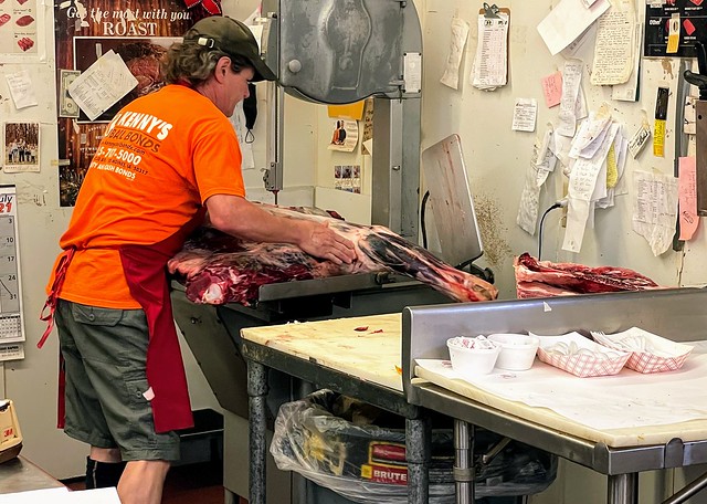 Just sawin up this cow