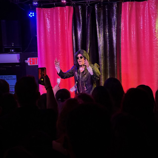 Ozzy Drag King