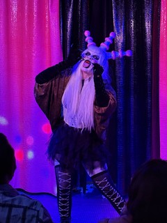 A gnarly drag queen