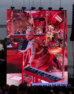 Lindemann - Constance Antoinette