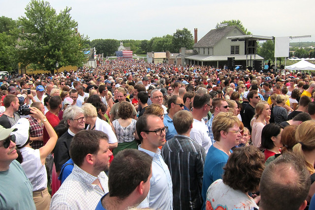 Obama crowd in Iowa
