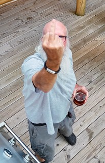 Travel - The drone salute