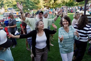 Dancing - Party in the Park