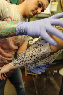 Tattoo - Putting the stencil on