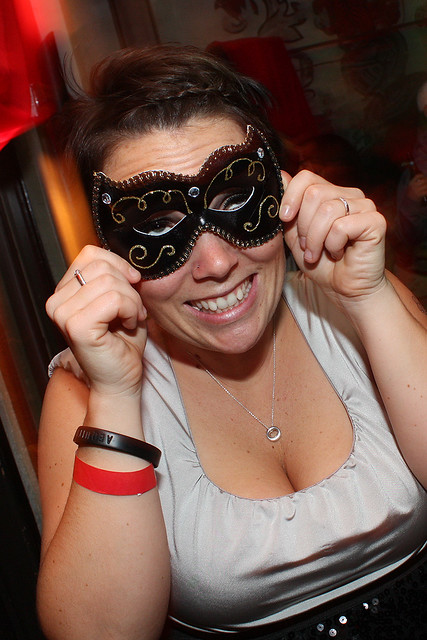 "this mask is too tight!"