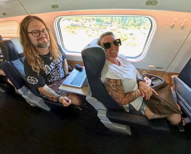 Huge nerds take the AP train to Lisbon