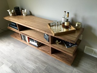 Finally pulled this outta storage... Kari didn't waste anytime loadin it up even though we have to move it all again for the painters to finish up the baseboards.