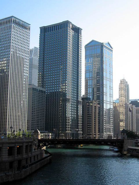 Looking up the river from Michigan Ave