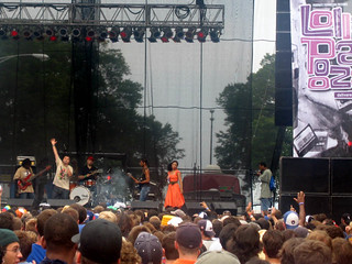 Lollapalooza - Lyrics Born