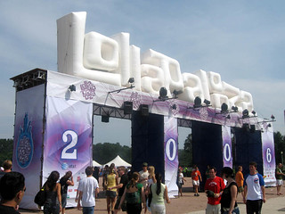 Lollapalooza - Lollapalooza Sign