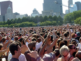 Lollapalooza - Crowd for MIA