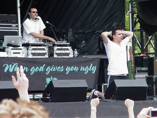 Lollapalooza - Atmosphere - Coming on